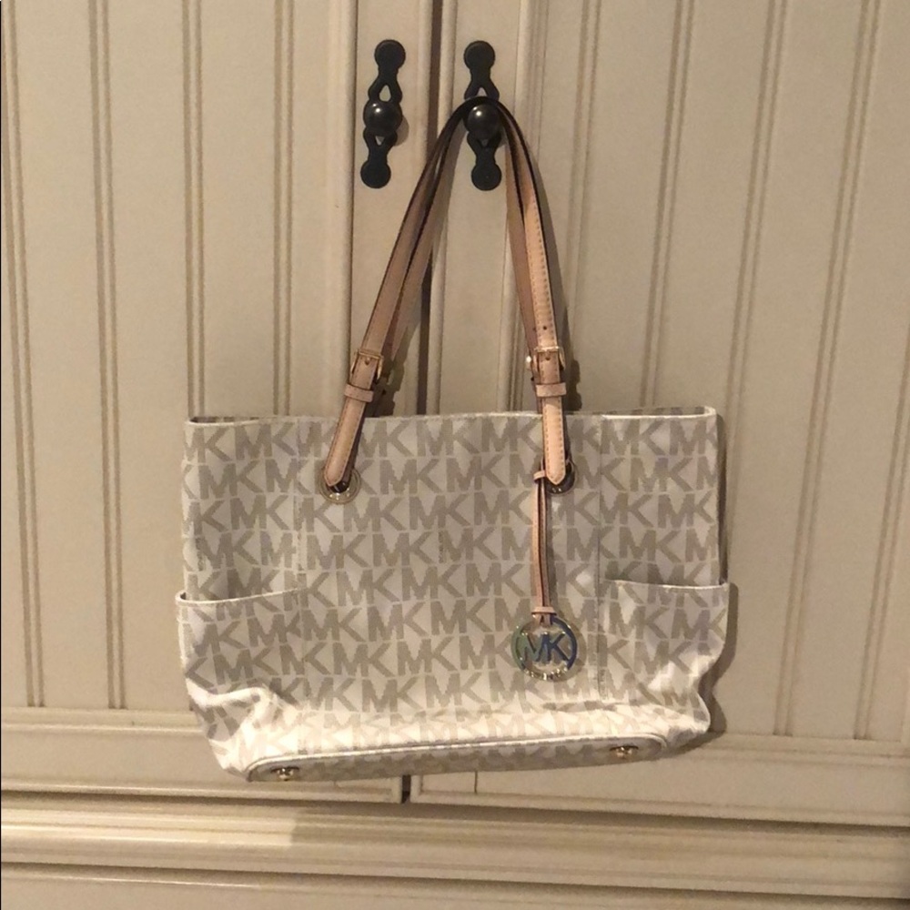 Michael Kors tote